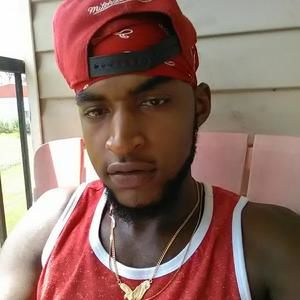 Meet your Posher, Mel