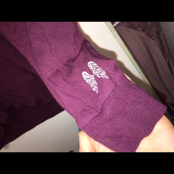 Victoria's Secret Sweater - Picture 3 of 3