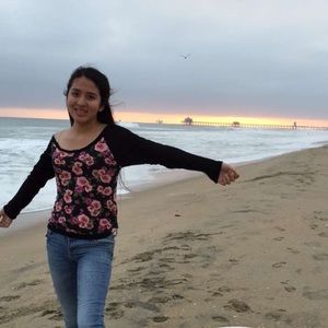 Meet your Posher, Roxana