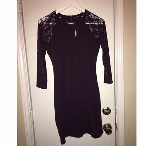 Express ✨NWT✨ Purple Body-con with Lace Sleeves