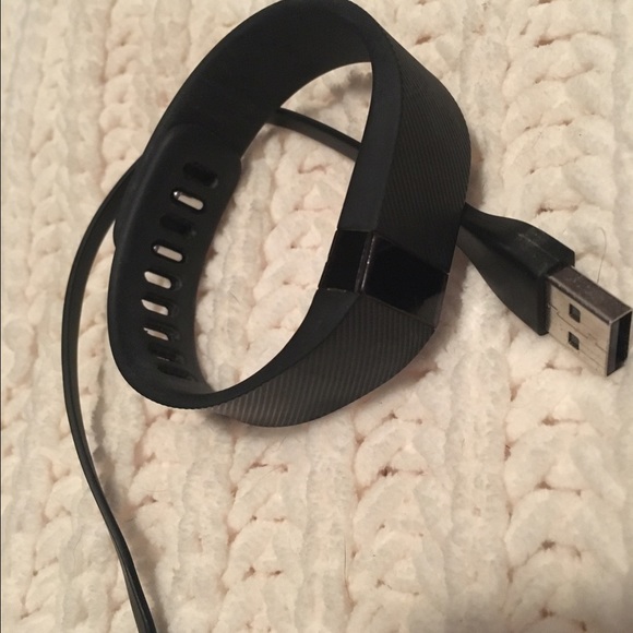 Fitbit Charge - image 3