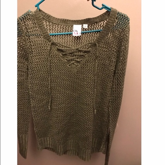 Long sleeve olive green shirt.