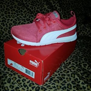 Puma Sneakers