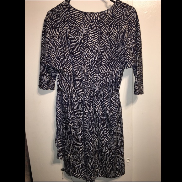 Collective Concepts Quarter Sleeved Dress - Picture 3 of 3