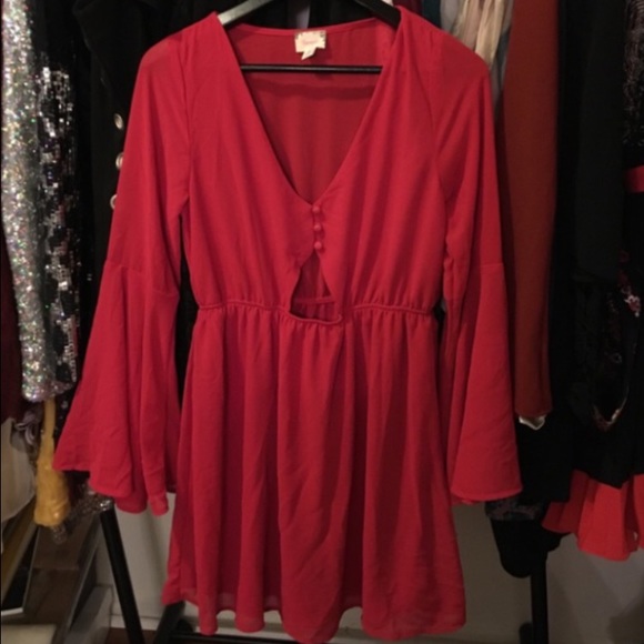 Red Dress - Picture 2 of 4