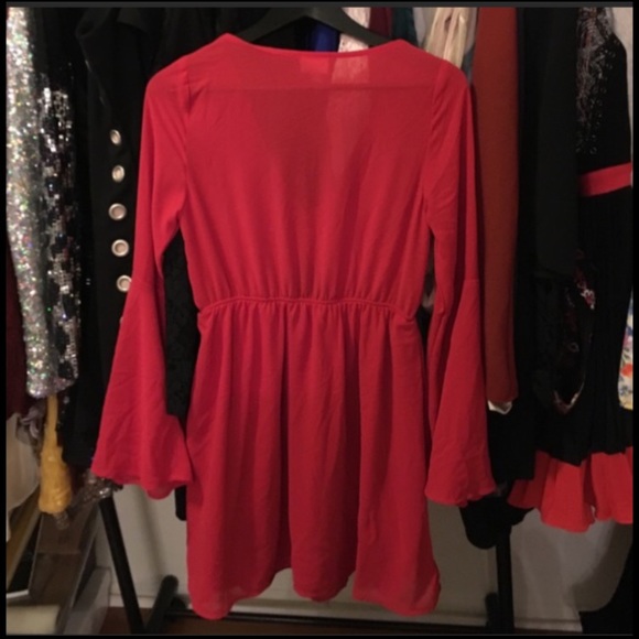 Red Dress - Picture 4 of 4