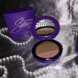 Final Price: NWT MAC SELENA : Powder Blush Duo