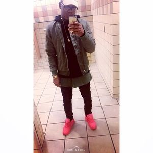 Meet your Posher, Mike