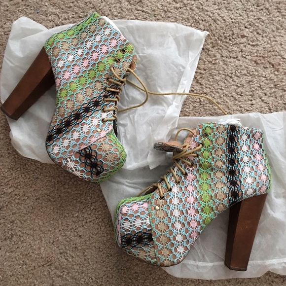 Jeffrey Campbell Crochet Lita booties