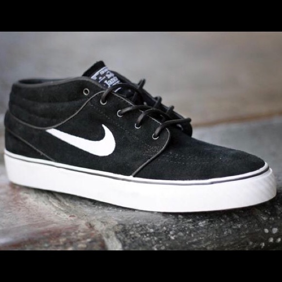 Nike SB Stefan Janoski Mids in Blk/Wht SZ 10