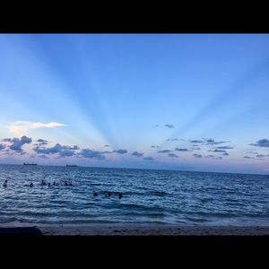 Meet your Posher, Yaniris