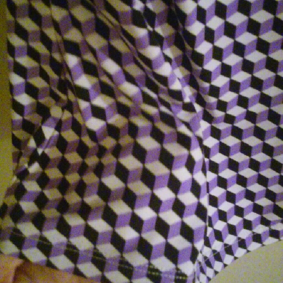 ✨ donating 4\14 ✨ - Picture 3 of 3