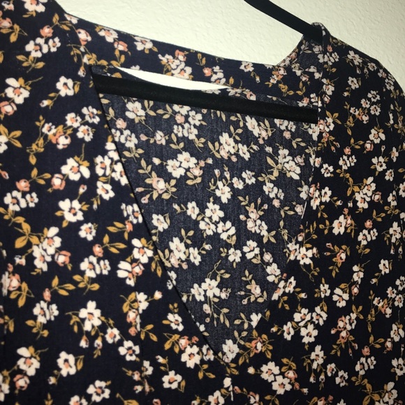 FLORAL DRESS - Picture 3 of 3