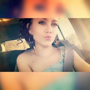 Meet your Posher, Mikayla