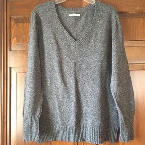 Old Navy Sweater