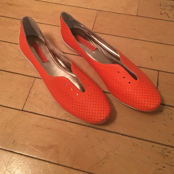 Flats - Picture 4 of 4