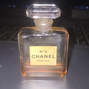 Chanel No 5 AUTHENTIC Perfume