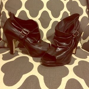 Madden Girl Open Toe Heeled Booties. Size 9.5