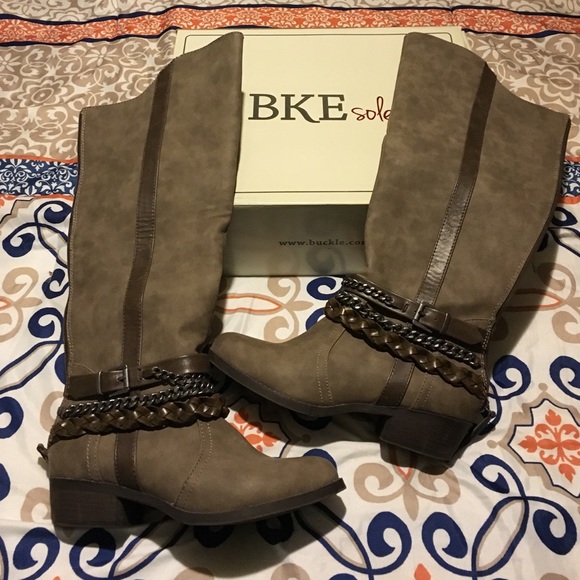 Buckle Boots