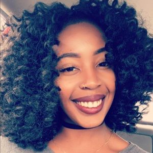 Meet your Posher, Darolyn