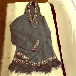 Artesanal hand made Alpaca top