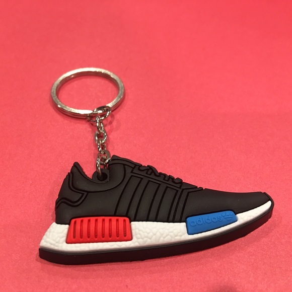 Adidas MMD R1 Keychain - Picture 2 of 3