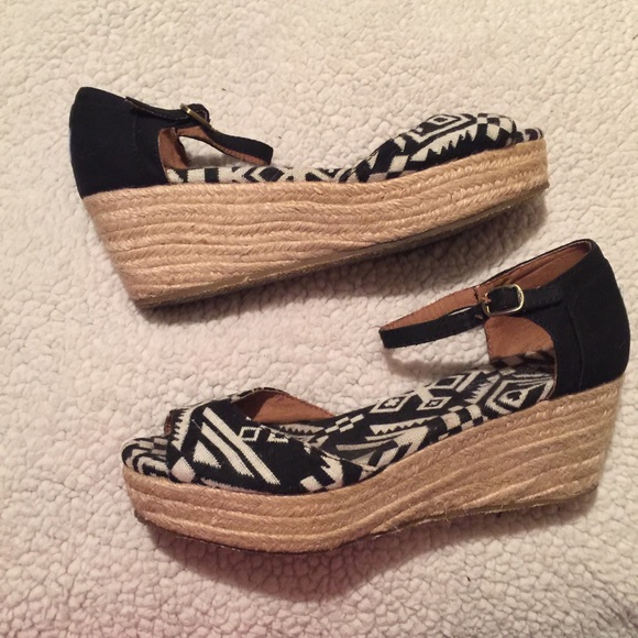 toms flatforms