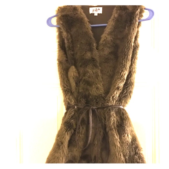 Sleeveless Winter Vest