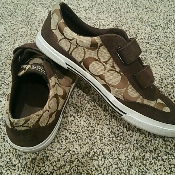 Authentic coach shoes - Picture 2 of 2