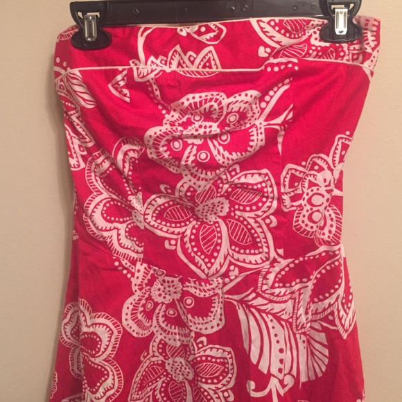 Dress - Picture 2 of 2