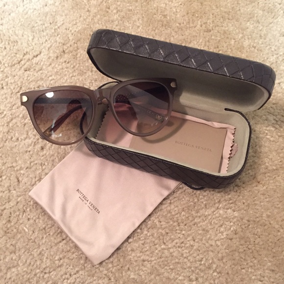 Bottega Veneta sunglasses