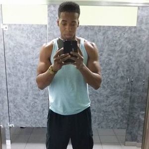 Meet your Posher, Kenneth