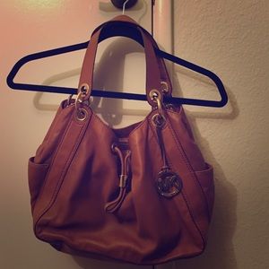MICHAEl michael kors handbag