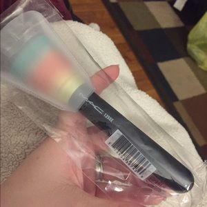 New Mac brush authentic never opened from package