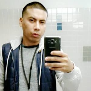 Meet your Posher, Cesar