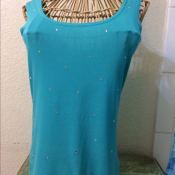 Tank top - Picture 2 of 3