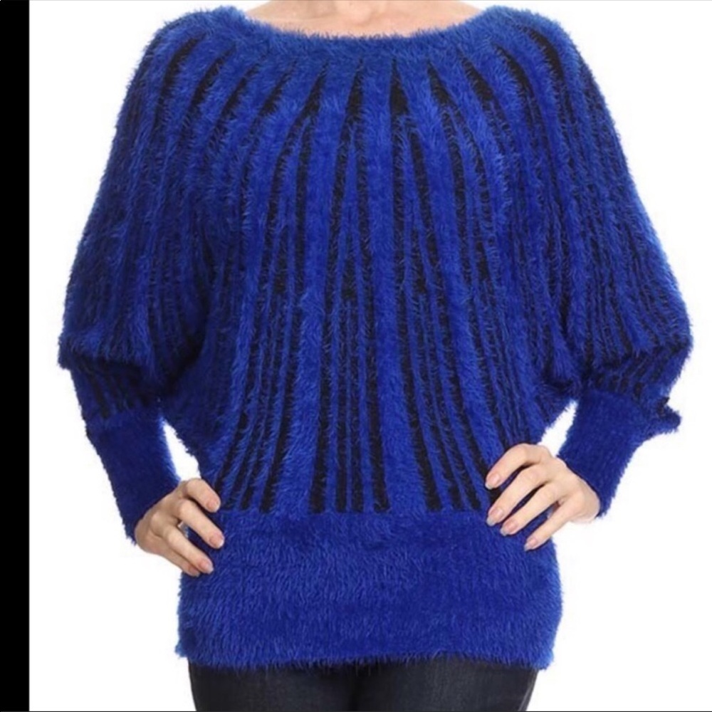 🌷HOST PICK 🌷Fuzzy Women's sweater