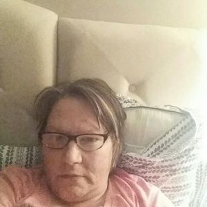 Meet your Posher, Carri