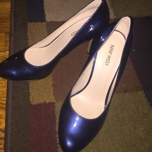 New navy blue Nine West heels size 8M without box