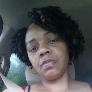 Meet your Posher, Constance