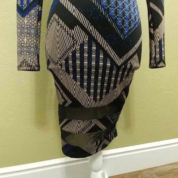 Dress - Picture 3 of 4