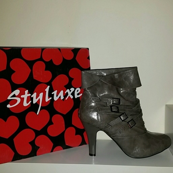 FINAL PRICE!! Dark Grey Ankle Boots