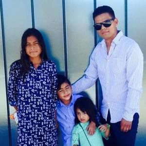 Meet your Posher, Hector