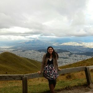 Meet your Posher, Monica