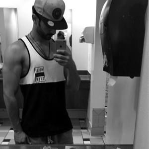 Meet your Posher, Hussein