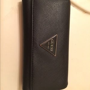 Guess wallet