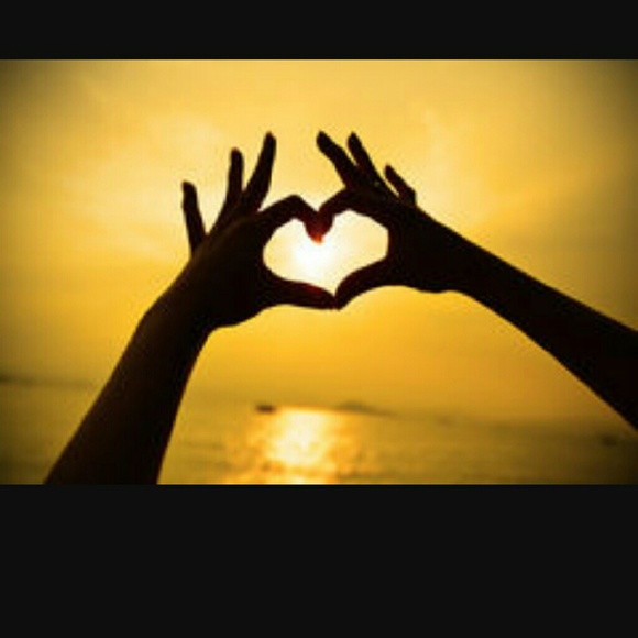 Meet your Posher, Monica - Picture 1 of 1