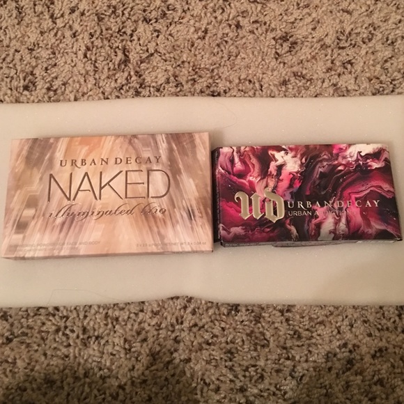 New! Urban decay naked set of two