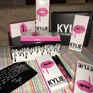 Kylie lip kit ❤️Smile