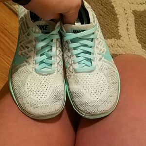 BRAND NEW NEVER WORN NIKE ID